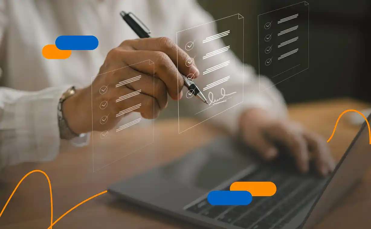 Mujer realizando en su ordenador el proceso de cómo obtener certificados digitales en República Dominicana
